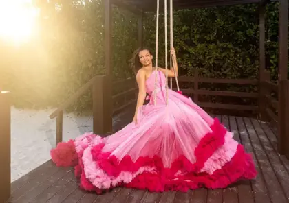 Luxury-Flying-Dress-Cdenka-first-edits-3-1024x722